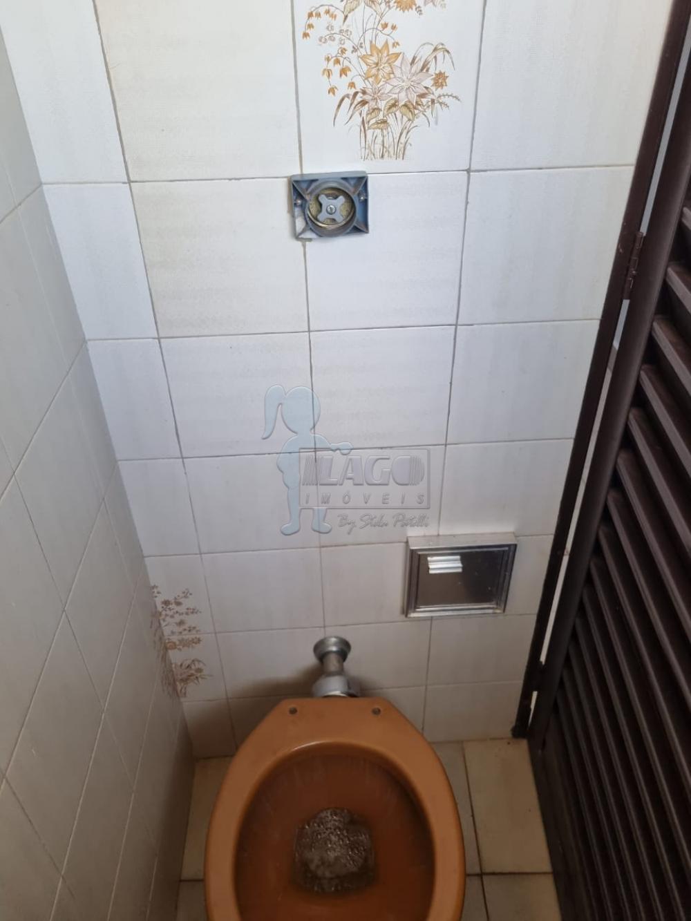 Alugar Casa / Padrão em Ribeirão Preto R$ 1.700,00 - Foto 13