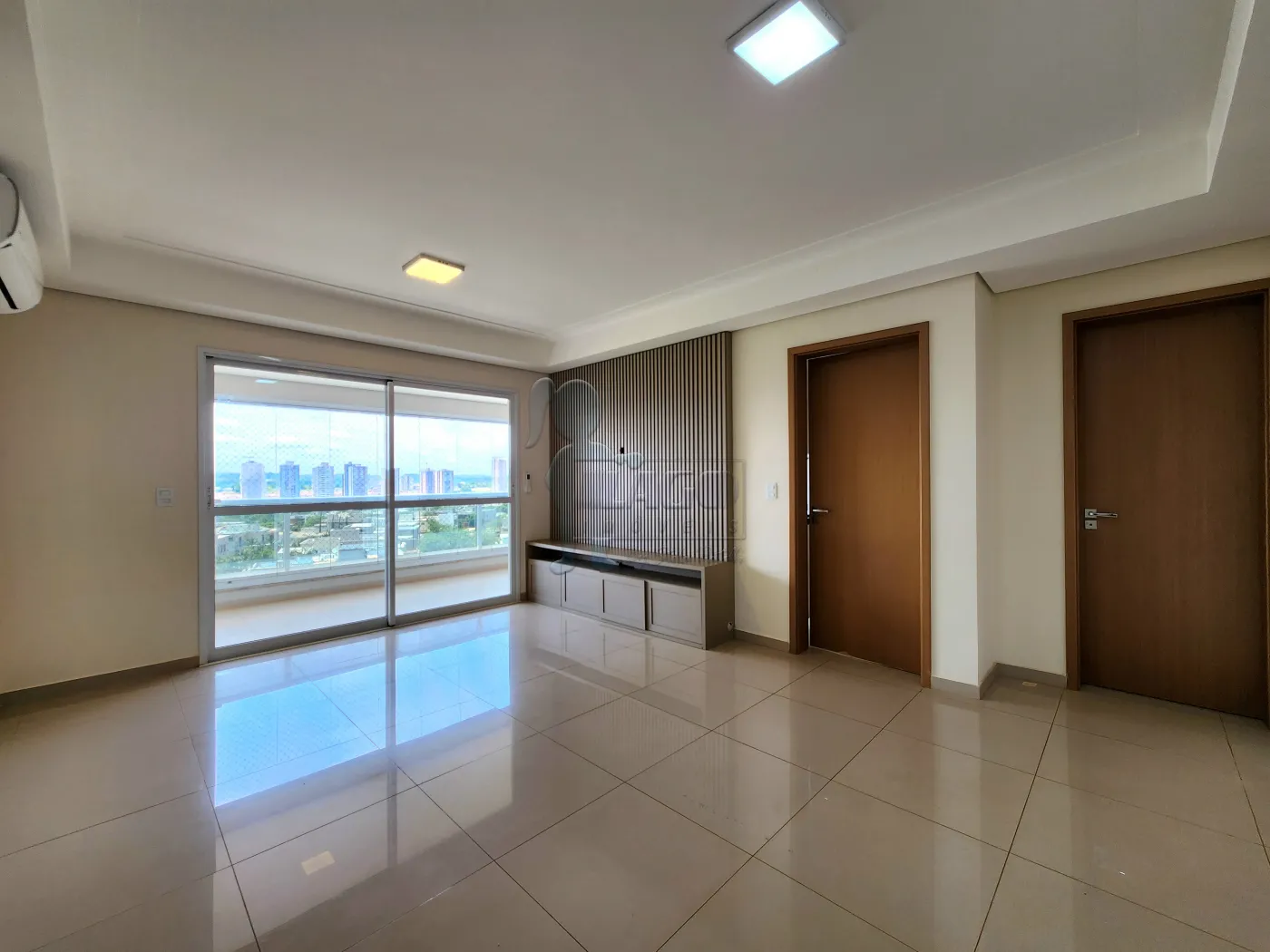 Alugar Apartamento / Padrão em Ribeirão Preto R$ 3.500,00 - Foto 3