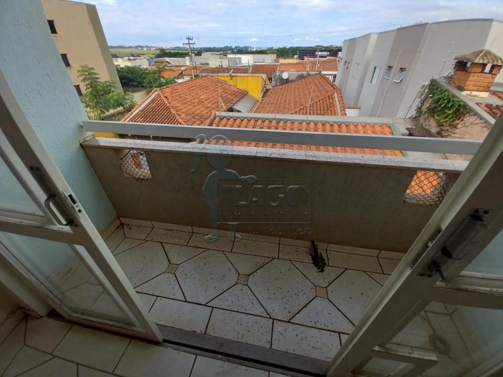 Alugar Apartamentos / Padrão em Ribeirão Preto R$ 900,00 - Foto 3