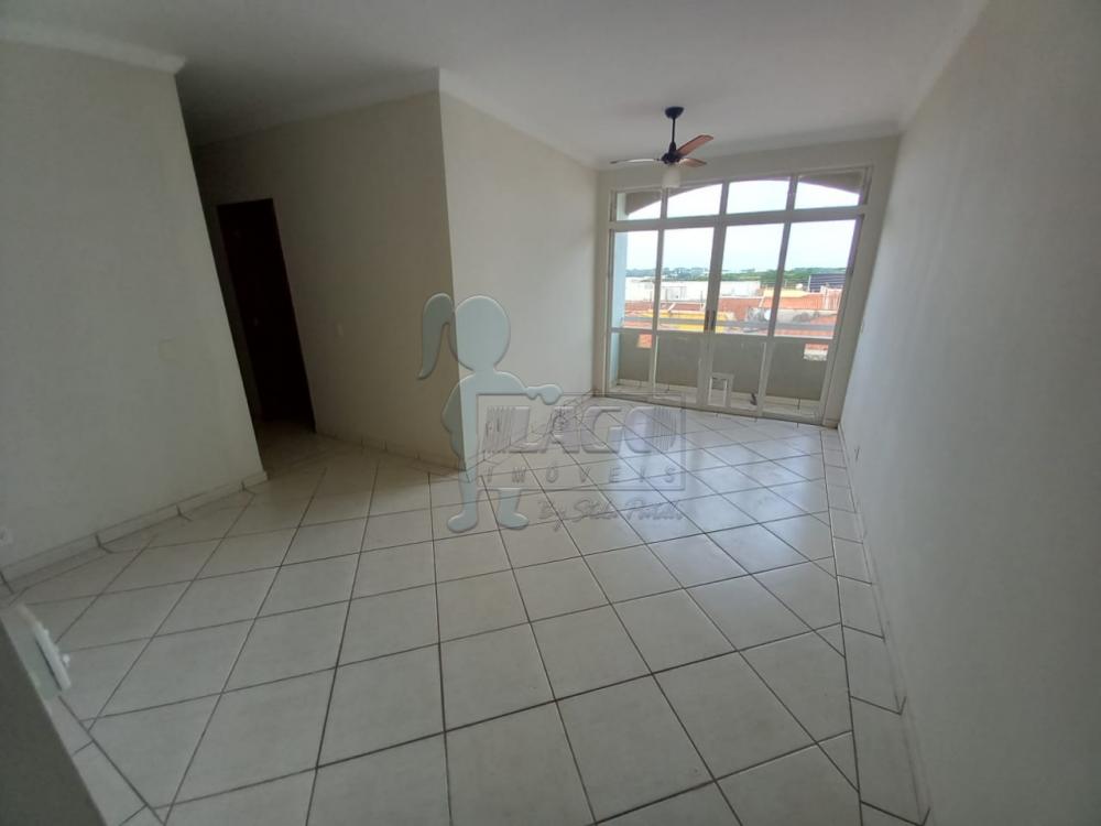 Alugar Apartamentos / Padrão em Ribeirão Preto R$ 900,00 - Foto 1