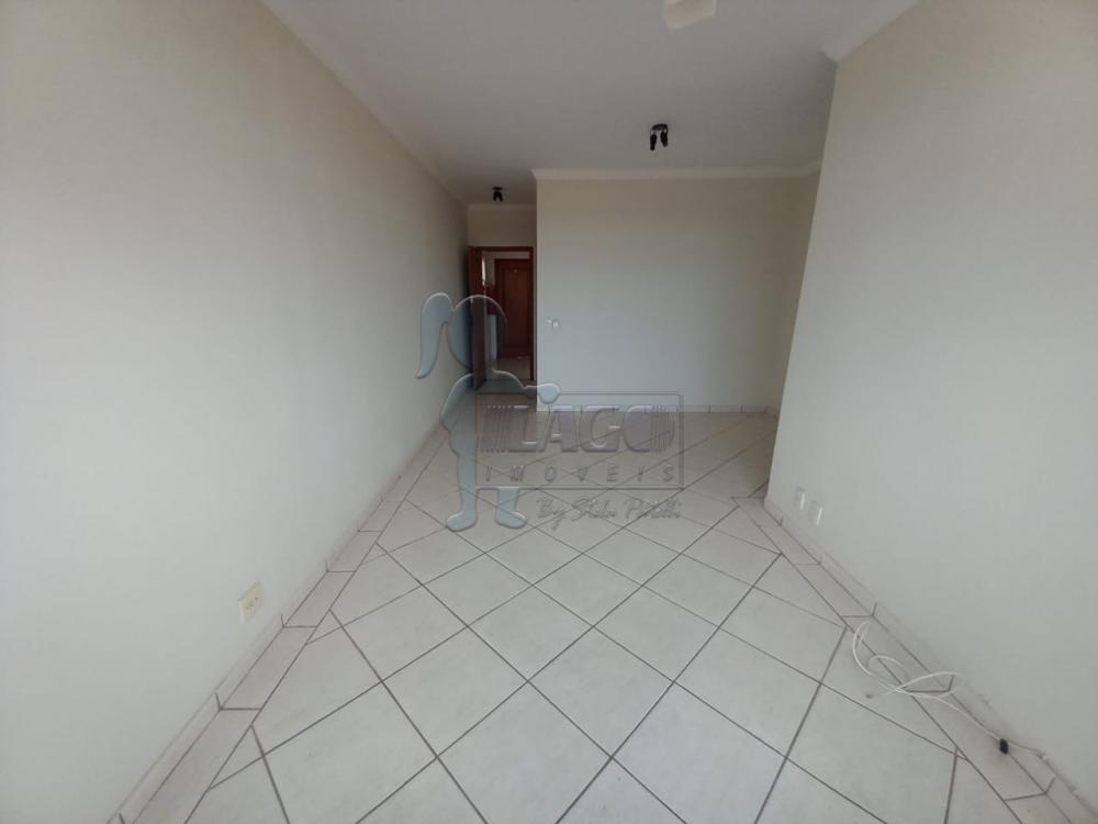 Alugar Apartamentos / Padrão em Ribeirão Preto R$ 900,00 - Foto 2