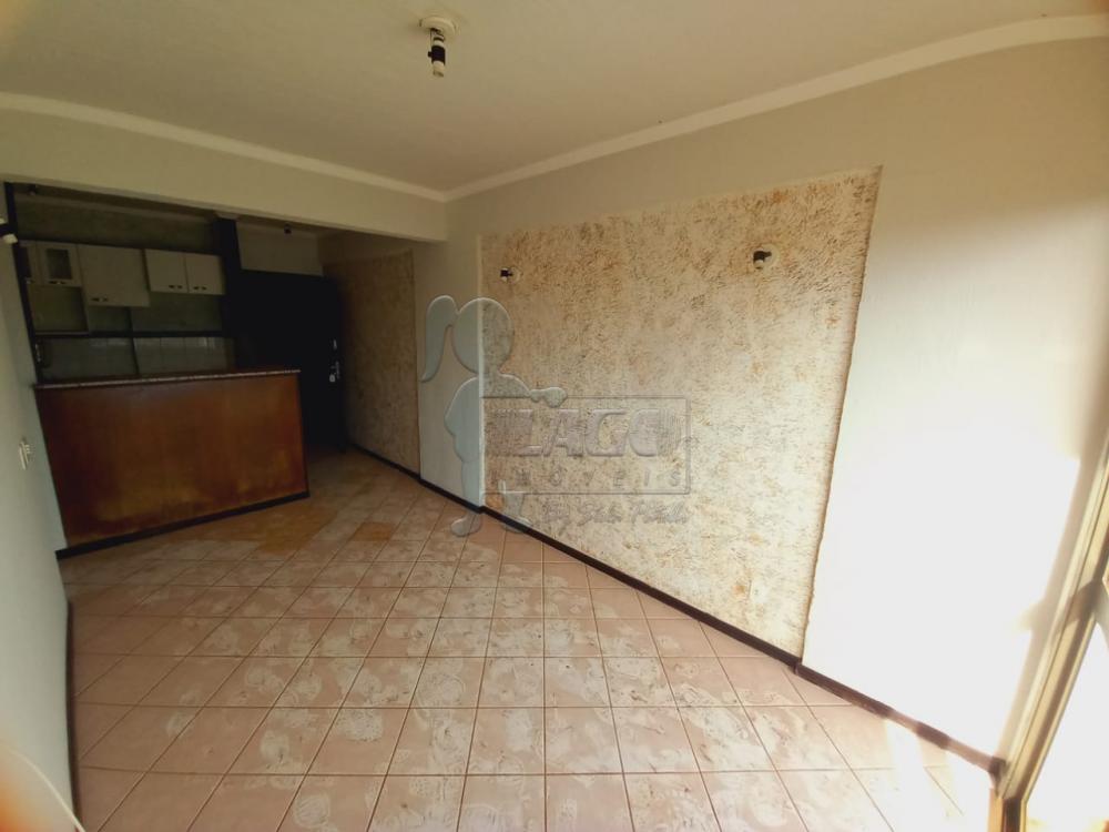 Alugar Apartamento / Padrão em Ribeirão Preto R$ 900,00 - Foto 3