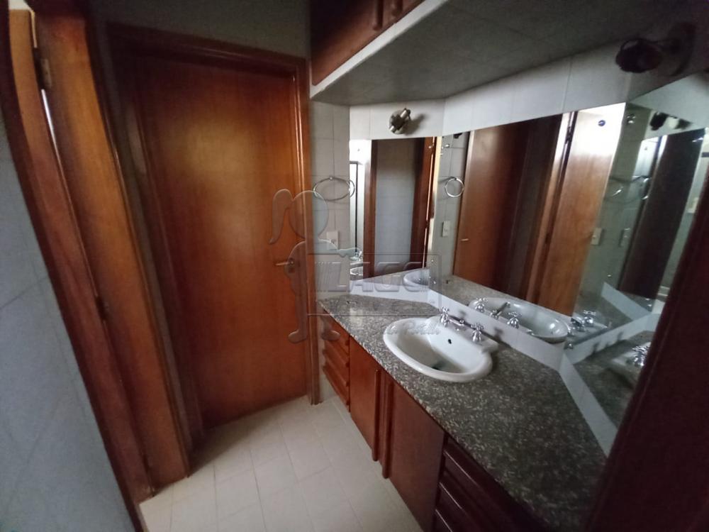 Alugar Apartamento / Padrão em Ribeirão Preto R$ 1.900,00 - Foto 11