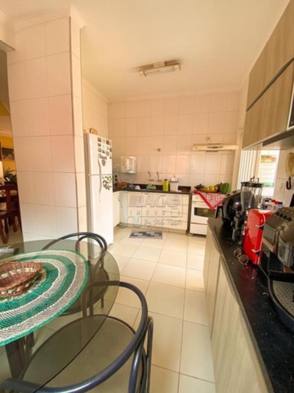 Comprar Casa / Padrão em Ribeirão Preto R$ 930.000,00 - Foto 4