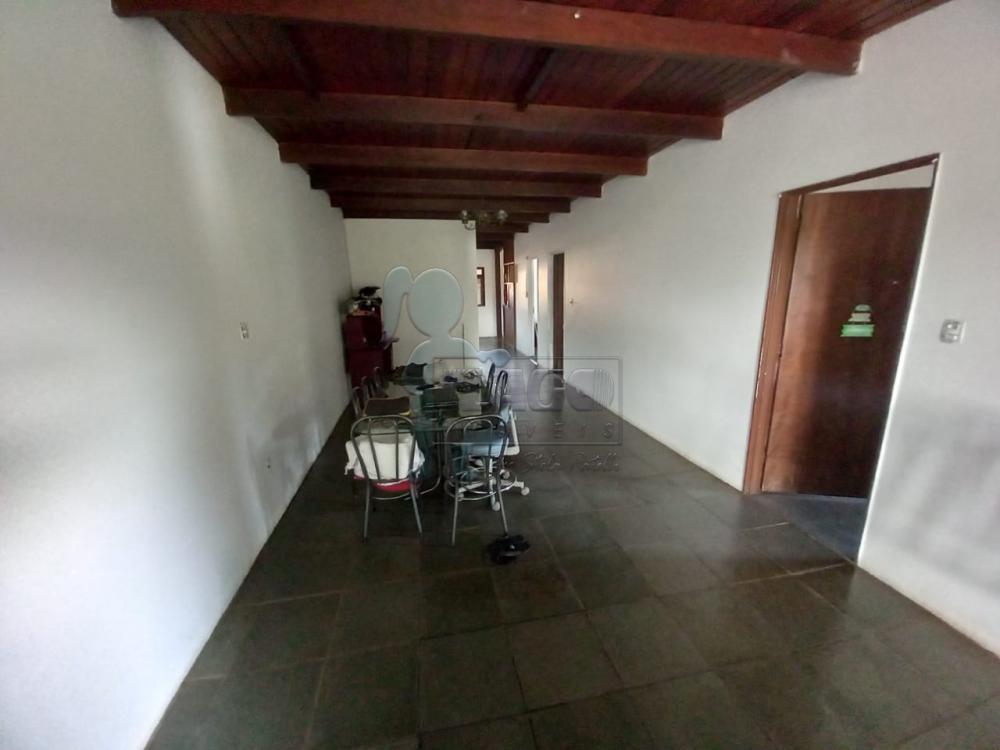 Alugar Casas / Padrão em Ribeirão Preto R$ 4.000,00 - Foto 1