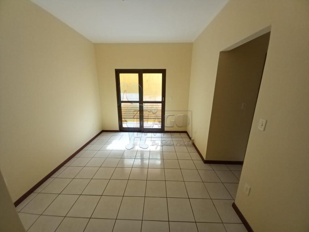 Alugar Apartamento / Padrão em Ribeirão Preto R$ 900,00 - Foto 1