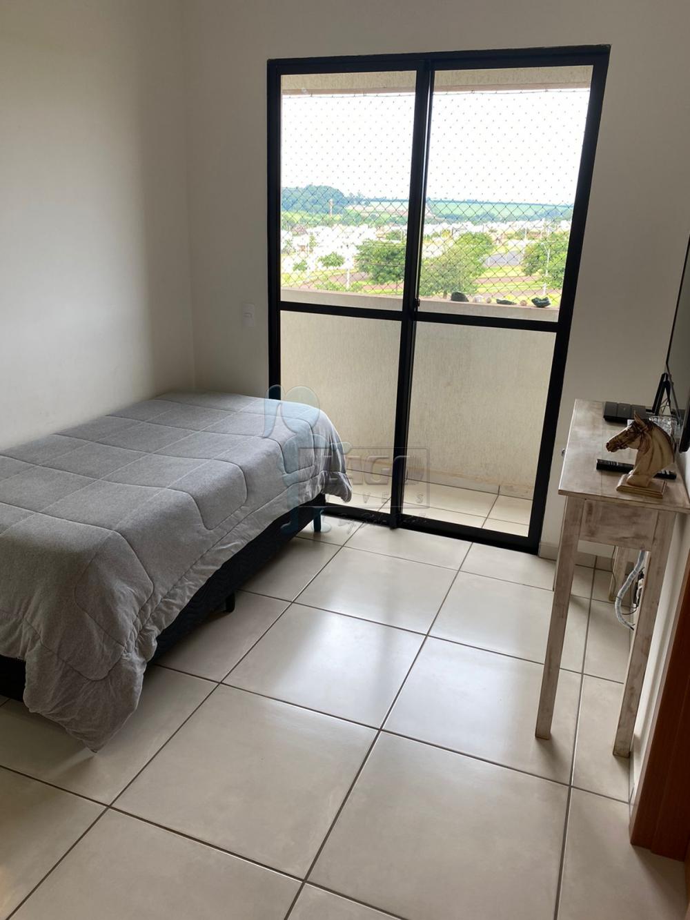 Comprar Apartamento / Padrão em Bonfim Paulista R$ 265.000,00 - Foto 1