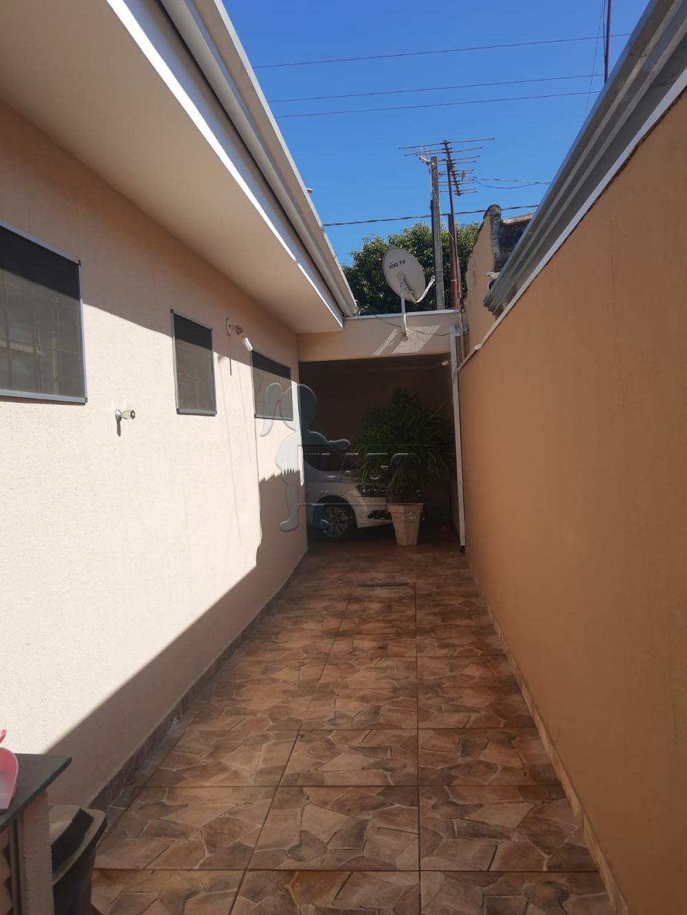 Alugar Casa / Padrão em Ribeirão Preto R$ 1.200,00 - Foto 19