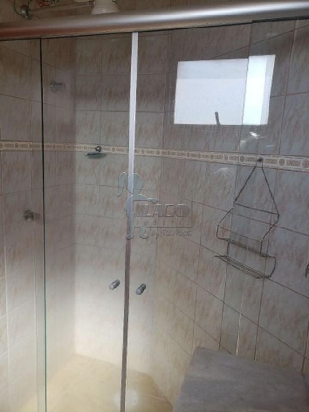 Alugar Apartamento / Padrão em Ribeirão Preto R$ 900,00 - Foto 2