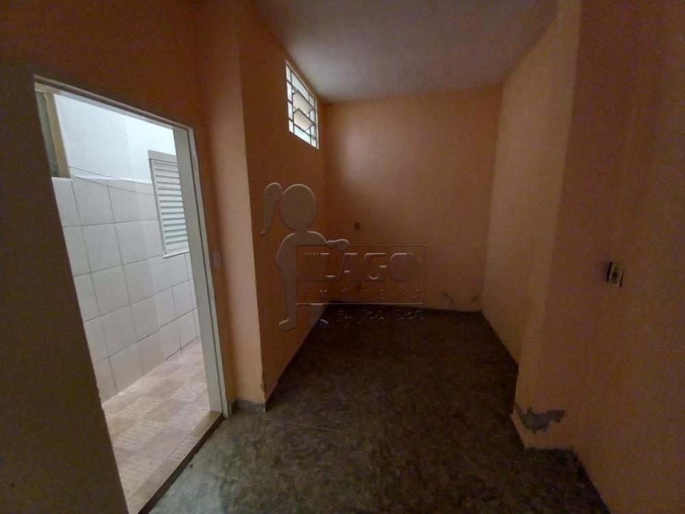 Alugar Casa / Padrão em Ribeirão Preto R$ 700,00 - Foto 6