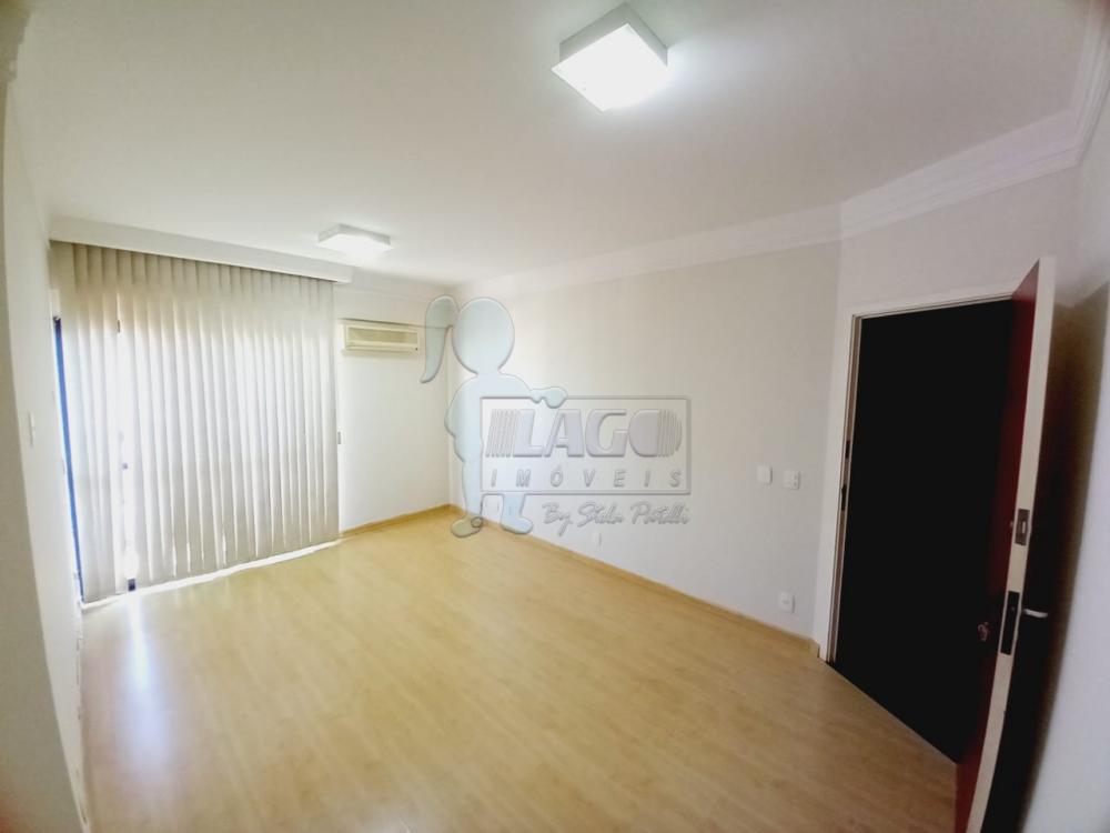 Alugar Apartamentos / Padrão em Ribeirão Preto R$ 1.500,00 - Foto 4