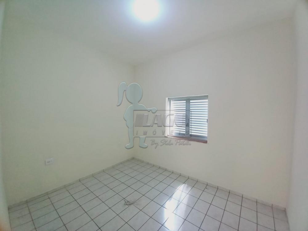 Alugar Casa / Padrão em Ribeirão Preto R$ 800,00 - Foto 4