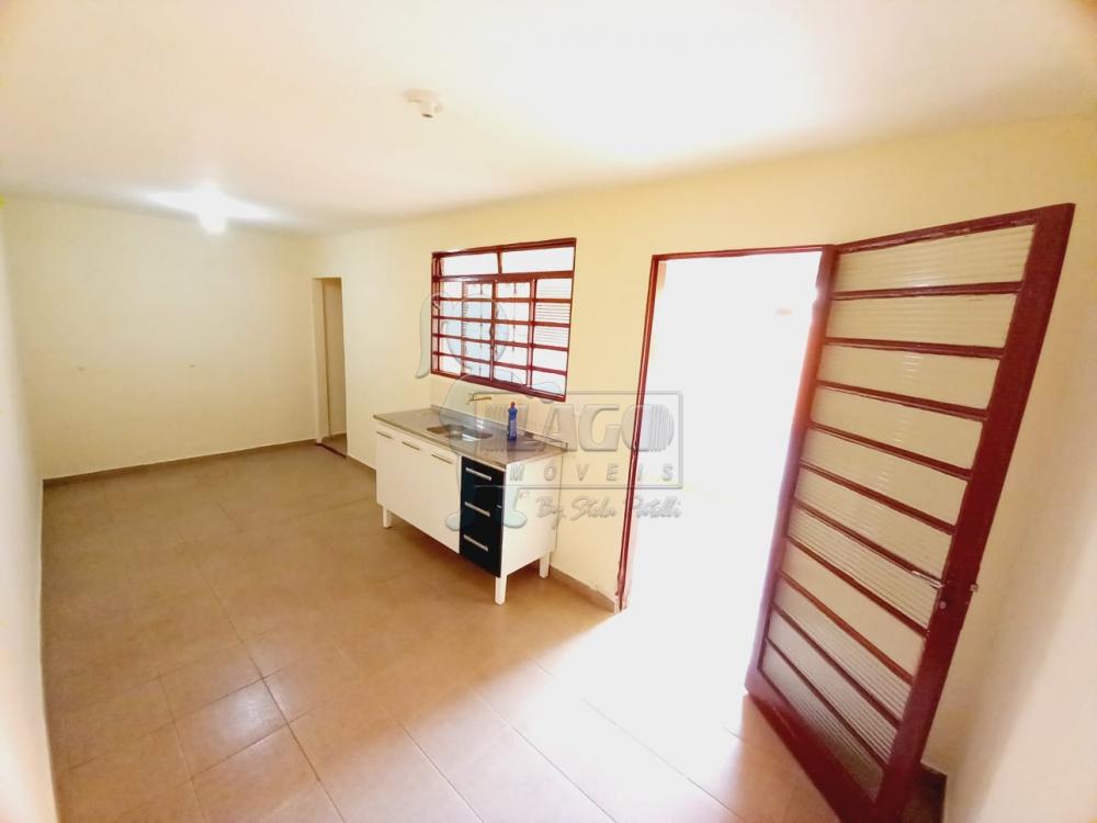 Alugar Casa / Padrão em Ribeirão Preto R$ 700,00 - Foto 3