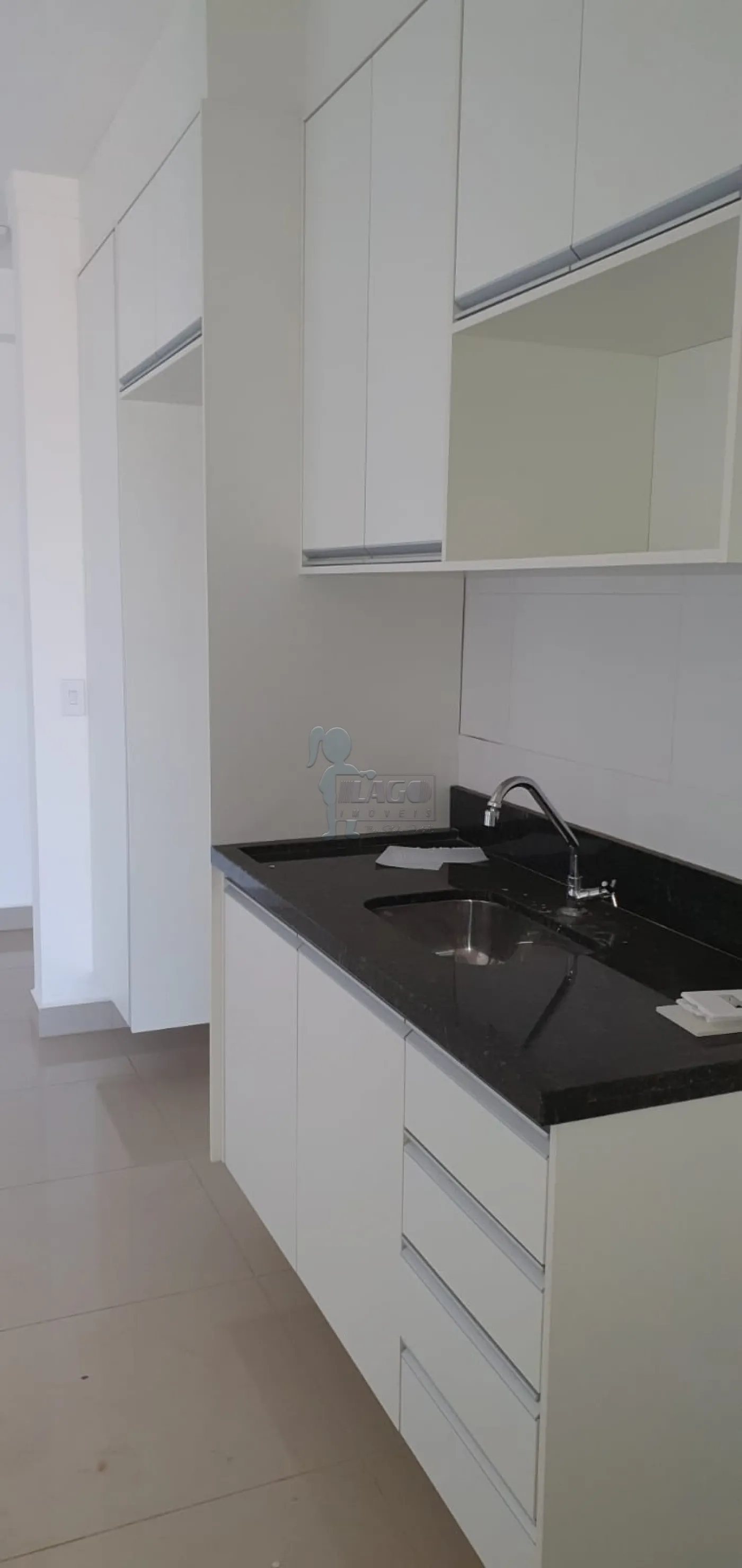 Alugar Apartamentos / Padrão em Ribeirão Preto R$ 2.000,00 - Foto 2