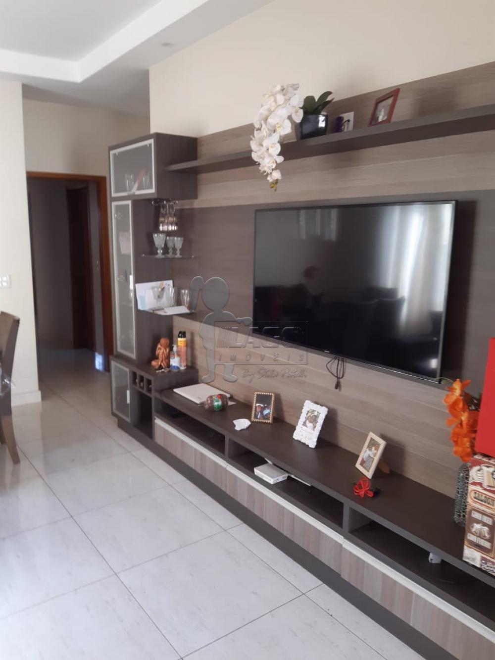 Comprar Casa / Padrão em Jardinópolis R$ 290.000,00 - Foto 1