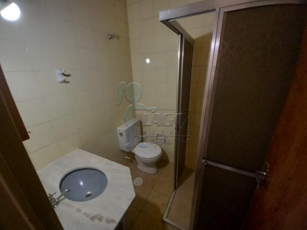 Alugar Apartamento / Padrão em Ribeirão Preto R$ 1.000,00 - Foto 8