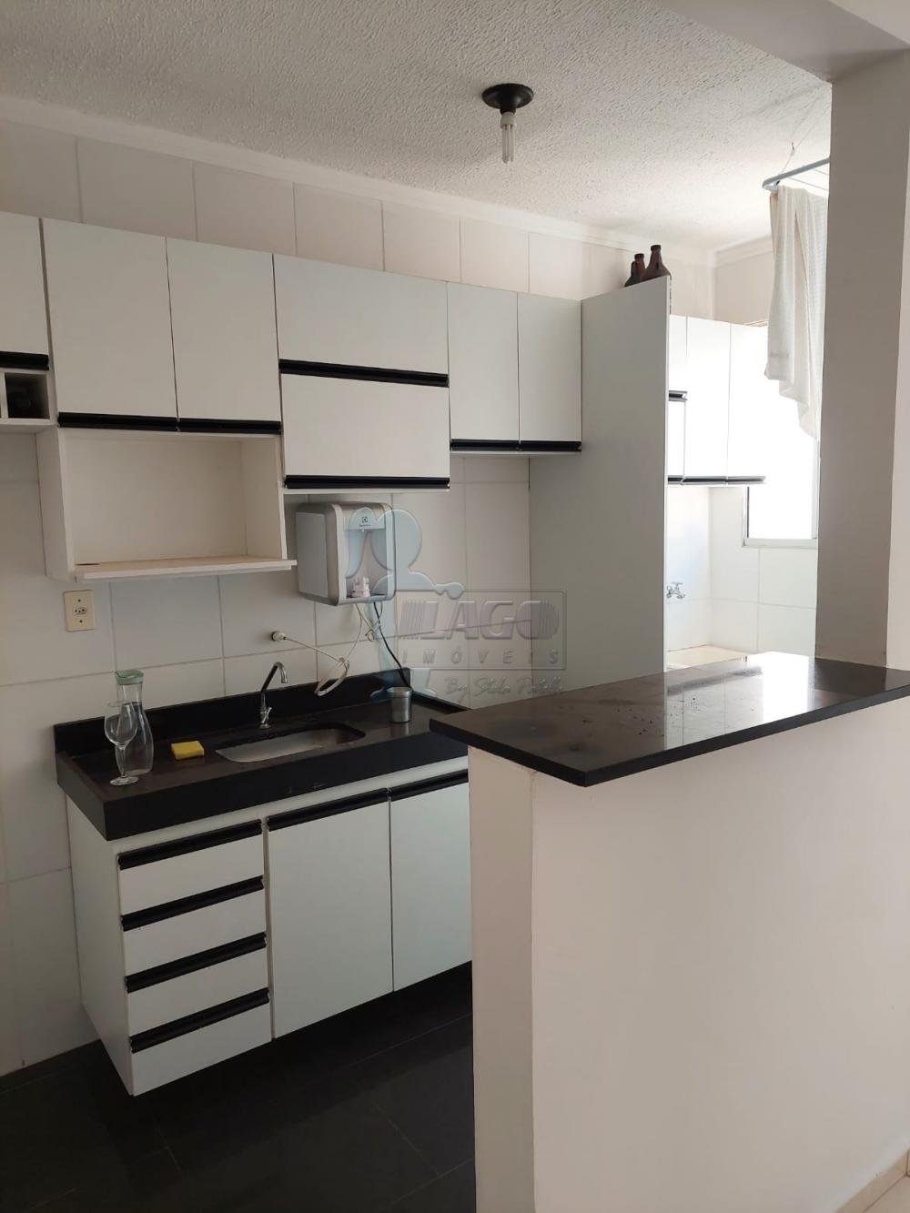 Alugar Apartamento / Padrão em Ribeirão Preto R$ 900,00 - Foto 2