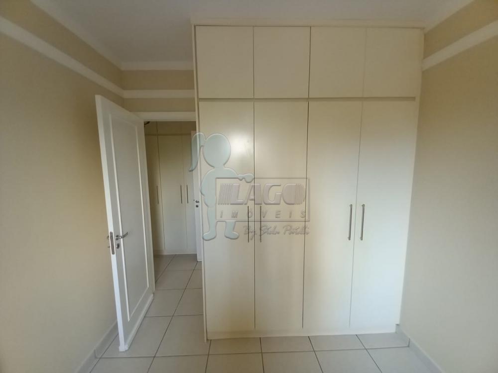 Alugar Apartamento / Padrão em Ribeirão Preto R$ 1.800,00 - Foto 11