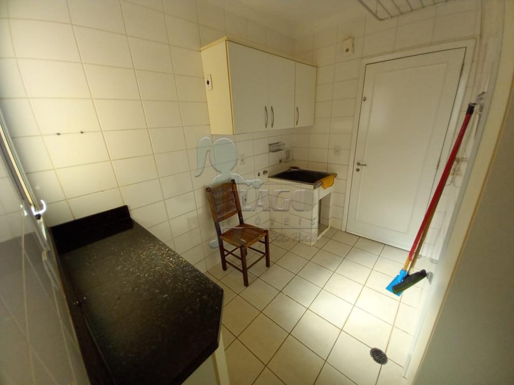 Alugar Apartamento / Padrão em Ribeirão Preto R$ 1.800,00 - Foto 13