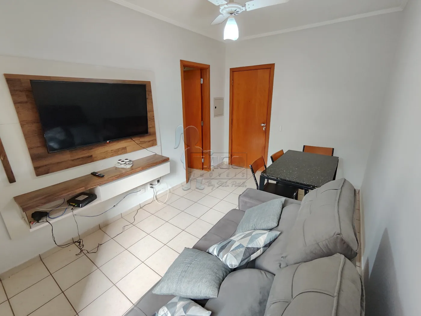 Alugar Apartamento / Padrão em Ribeirão Preto R$ 1.300,00 - Foto 14