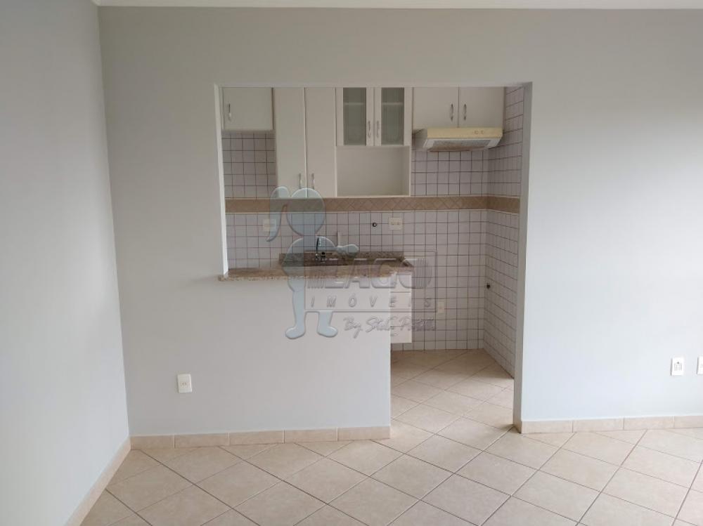 Alugar Apartamento / Padrão em Ribeirão Preto R$ 850,00 - Foto 2