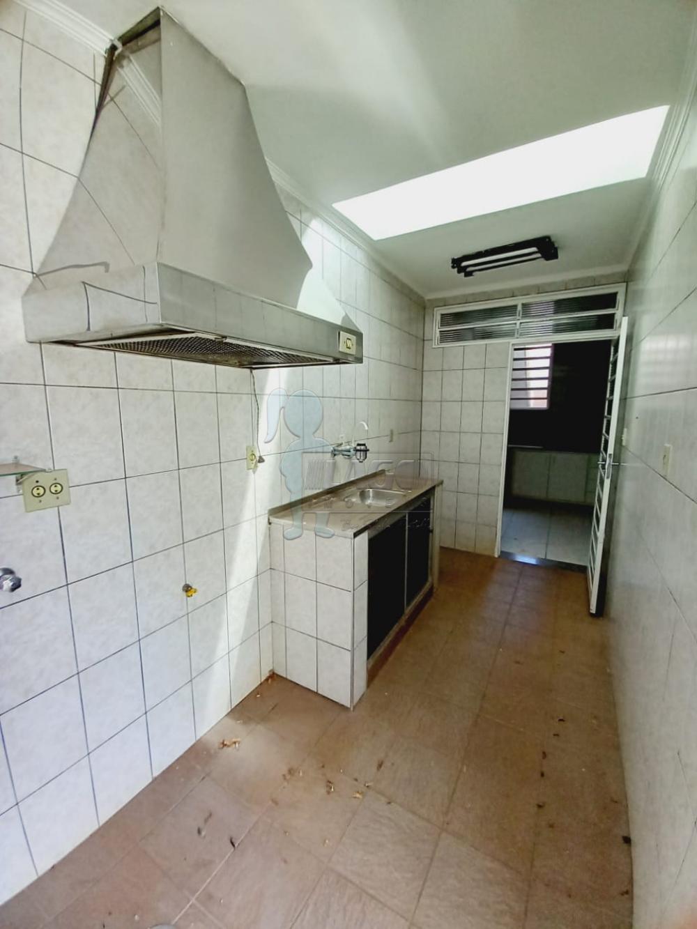 Alugar Casa / Padrão em Ribeirão Preto R$ 3.500,00 - Foto 9