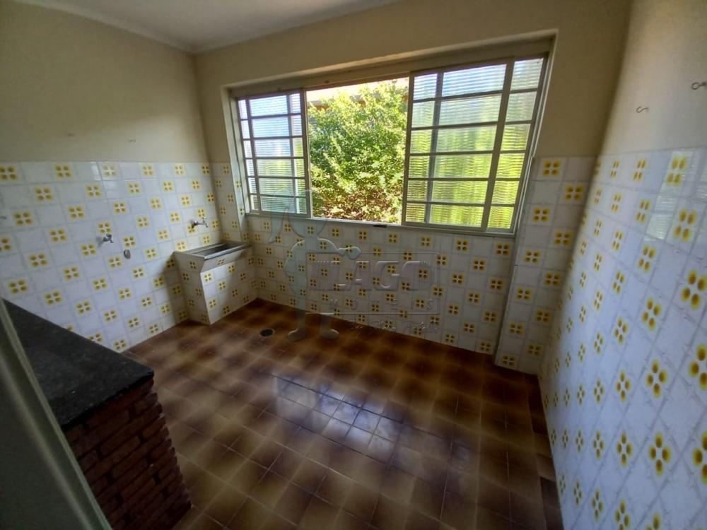 Alugar Apartamento / Padrão em Ribeirão Preto R$ 900,00 - Foto 4