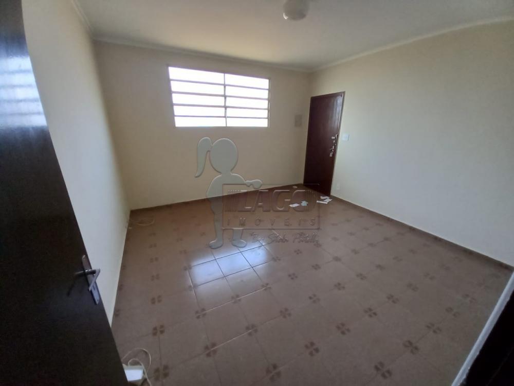 Alugar Apartamento / Padrão em Ribeirão Preto R$ 900,00 - Foto 2