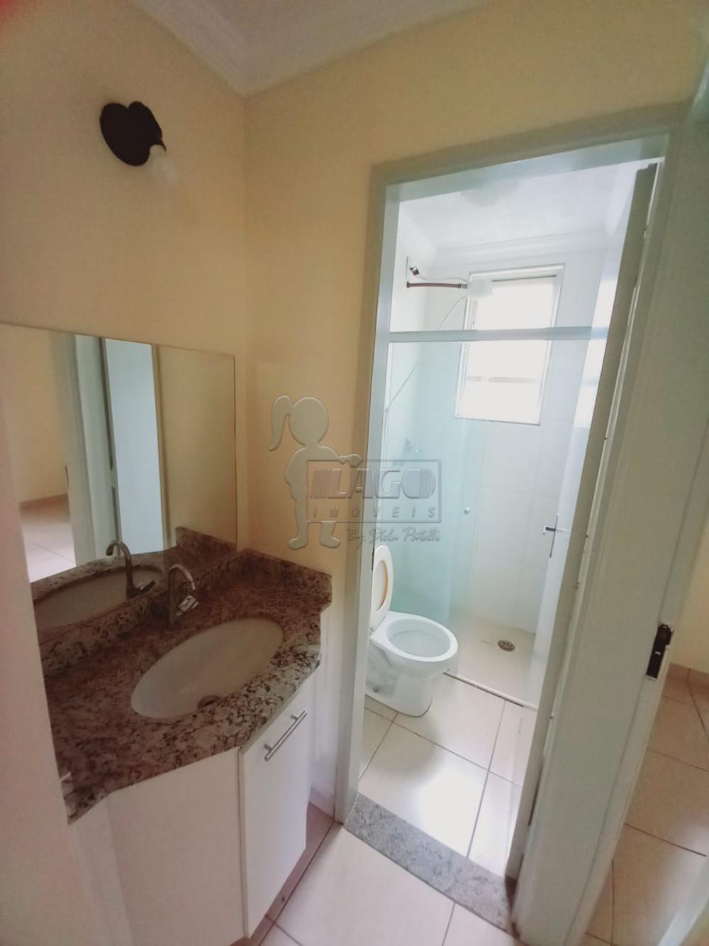 Alugar Apartamento / Padrão em Ribeirão Preto R$ 900,00 - Foto 4