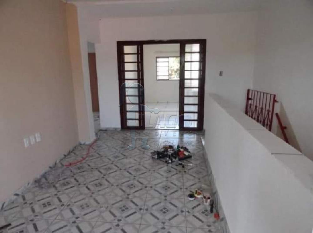 Comprar Casas / Padrão em Ribeirão Preto R$ 230.000,00 - Foto 1