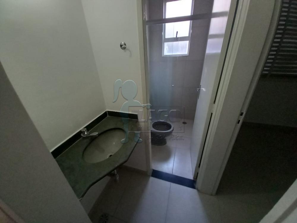 Alugar Apartamento / Padrão em Ribeirão Preto R$ 950,00 - Foto 4