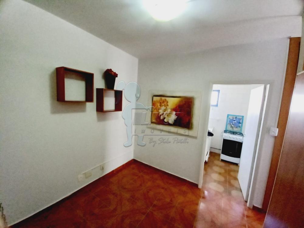 Alugar Apartamentos / Padrão em Ribeirão Preto R$ 650,00 - Foto 2