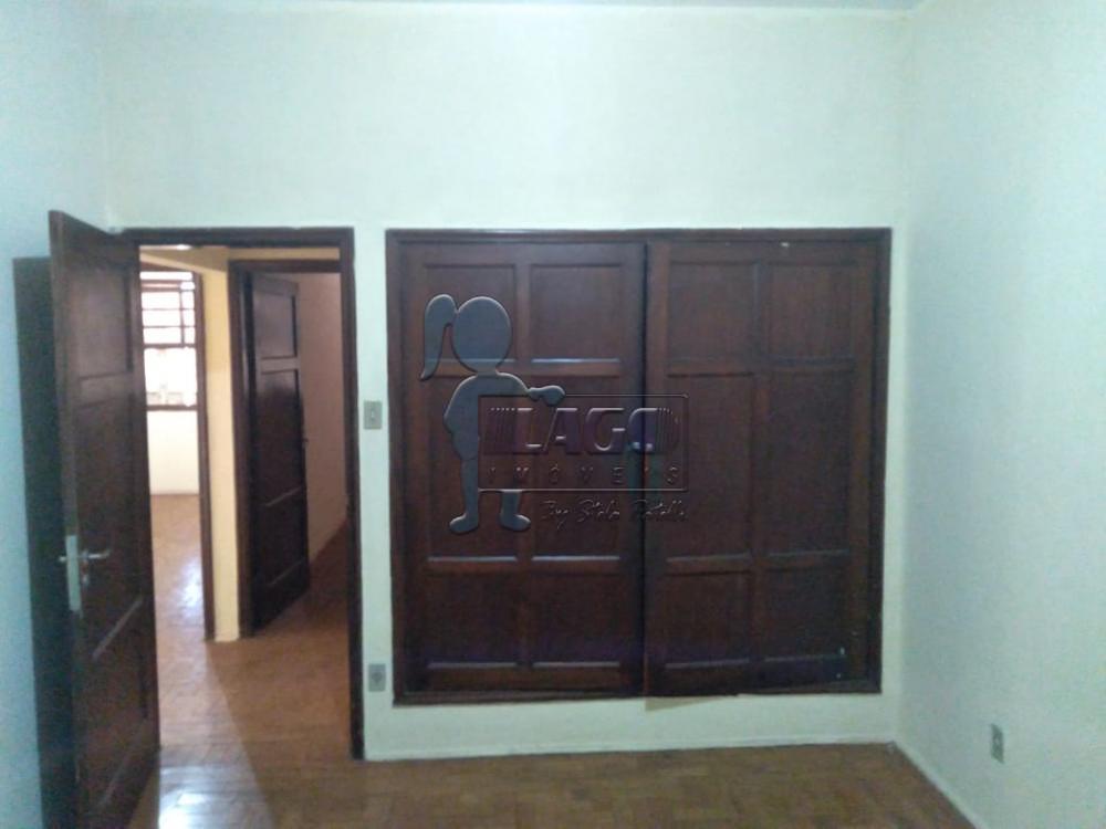 Alugar Apartamento / Padrão em Ribeirão Preto R$ 900,00 - Foto 2