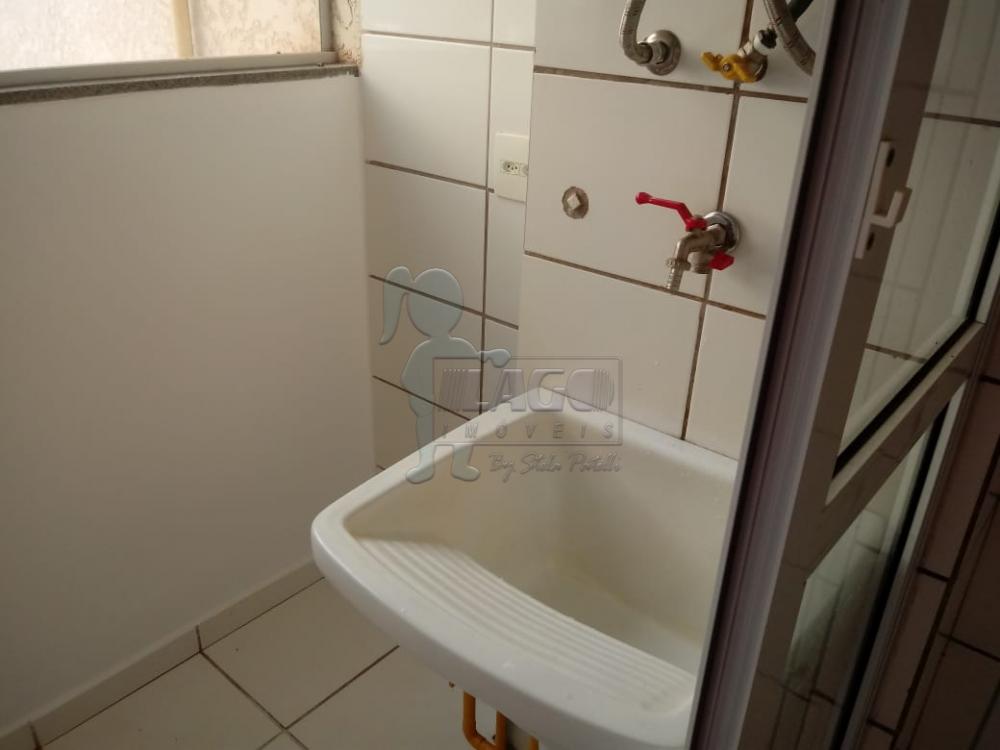 Alugar Apartamento / Padrão em Ribeirão Preto R$ 900,00 - Foto 4