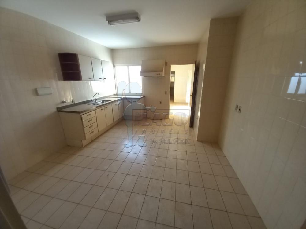 Alugar Apartamento / Padrão em Ribeirão Preto R$ 1.800,00 - Foto 3