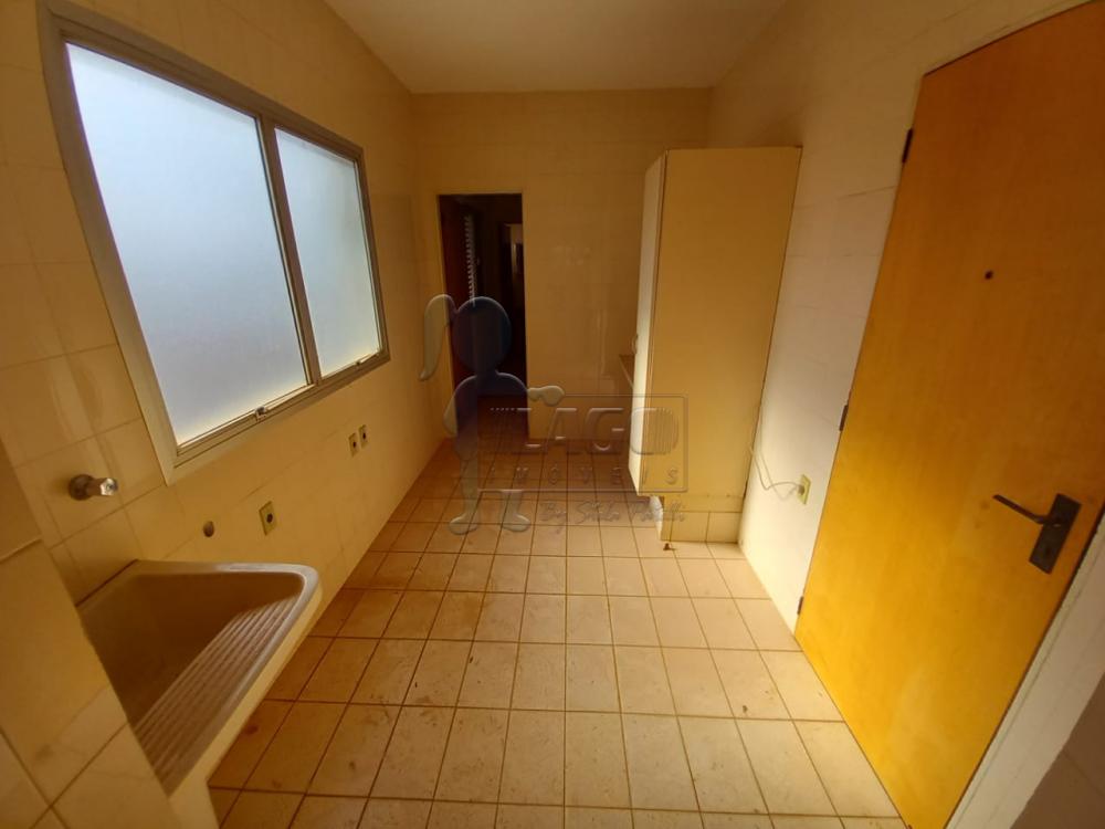 Alugar Apartamento / Padrão em Ribeirão Preto R$ 1.800,00 - Foto 5