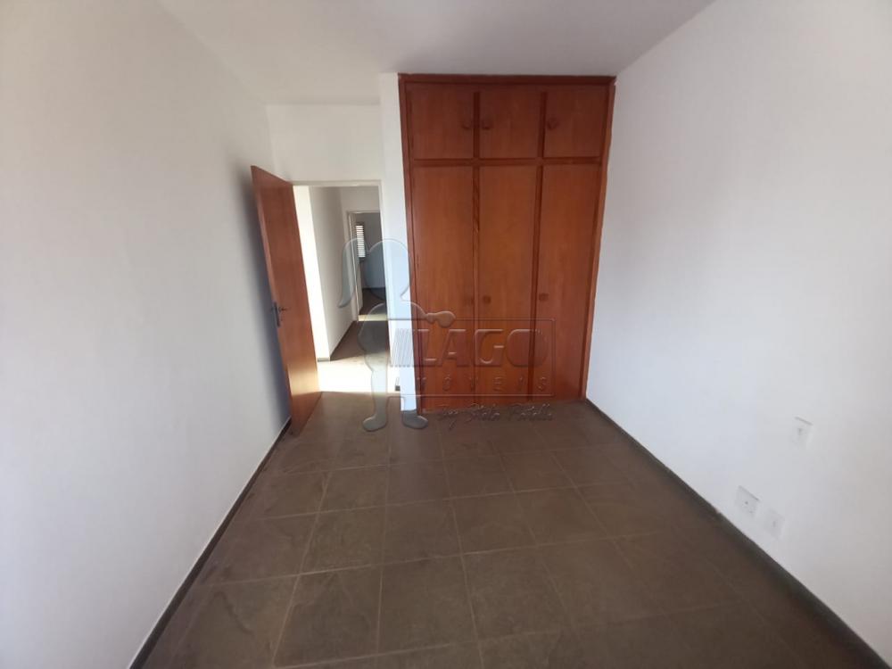 Alugar Apartamento / Padrão em Ribeirão Preto R$ 1.800,00 - Foto 11