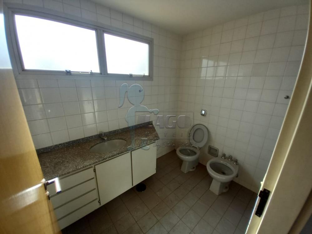 Alugar Apartamento / Padrão em Ribeirão Preto R$ 1.800,00 - Foto 17