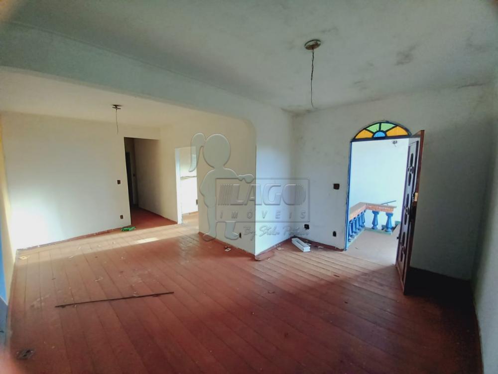 Alugar Casa / Padrão em Ribeirão Preto R$ 1.500,00 - Foto 2