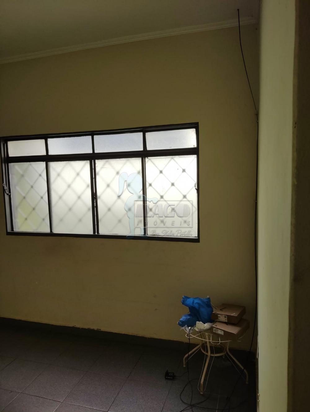 Alugar Casas / Padrão em Ribeirão Preto R$ 700,00 - Foto 3