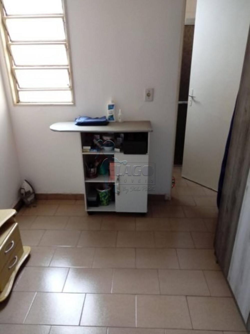 Alugar Apartamento / Padrão em Ribeirão Preto R$ 950,00 - Foto 2