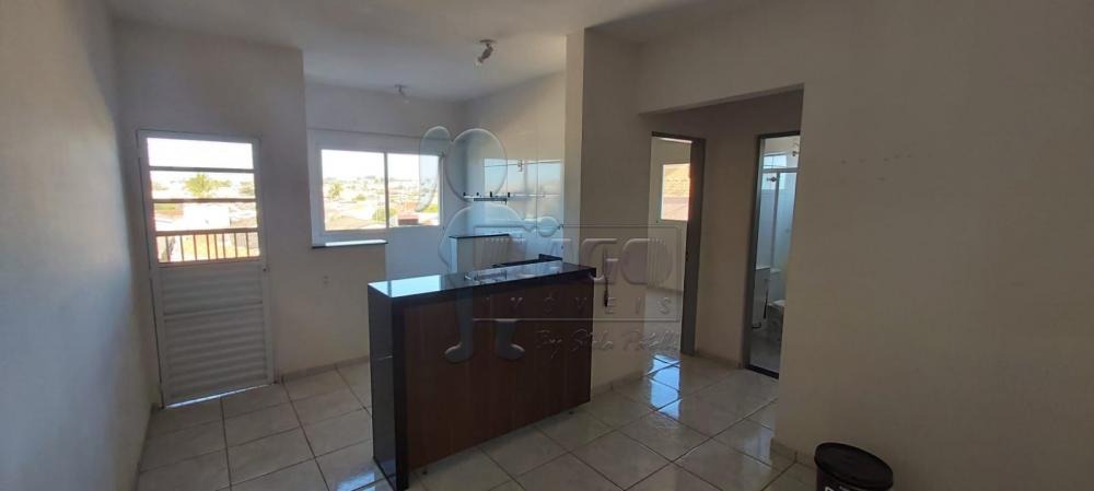 Alugar Apartamento / Padrão em Ribeirão Preto R$ 800,00 - Foto 1