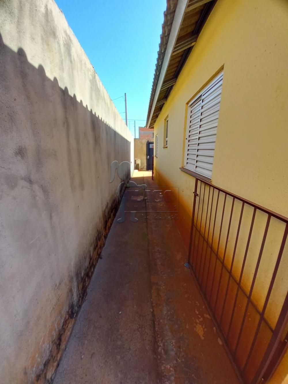 Alugar Casa / Padrão em Ribeirão Preto R$ 950,00 - Foto 14