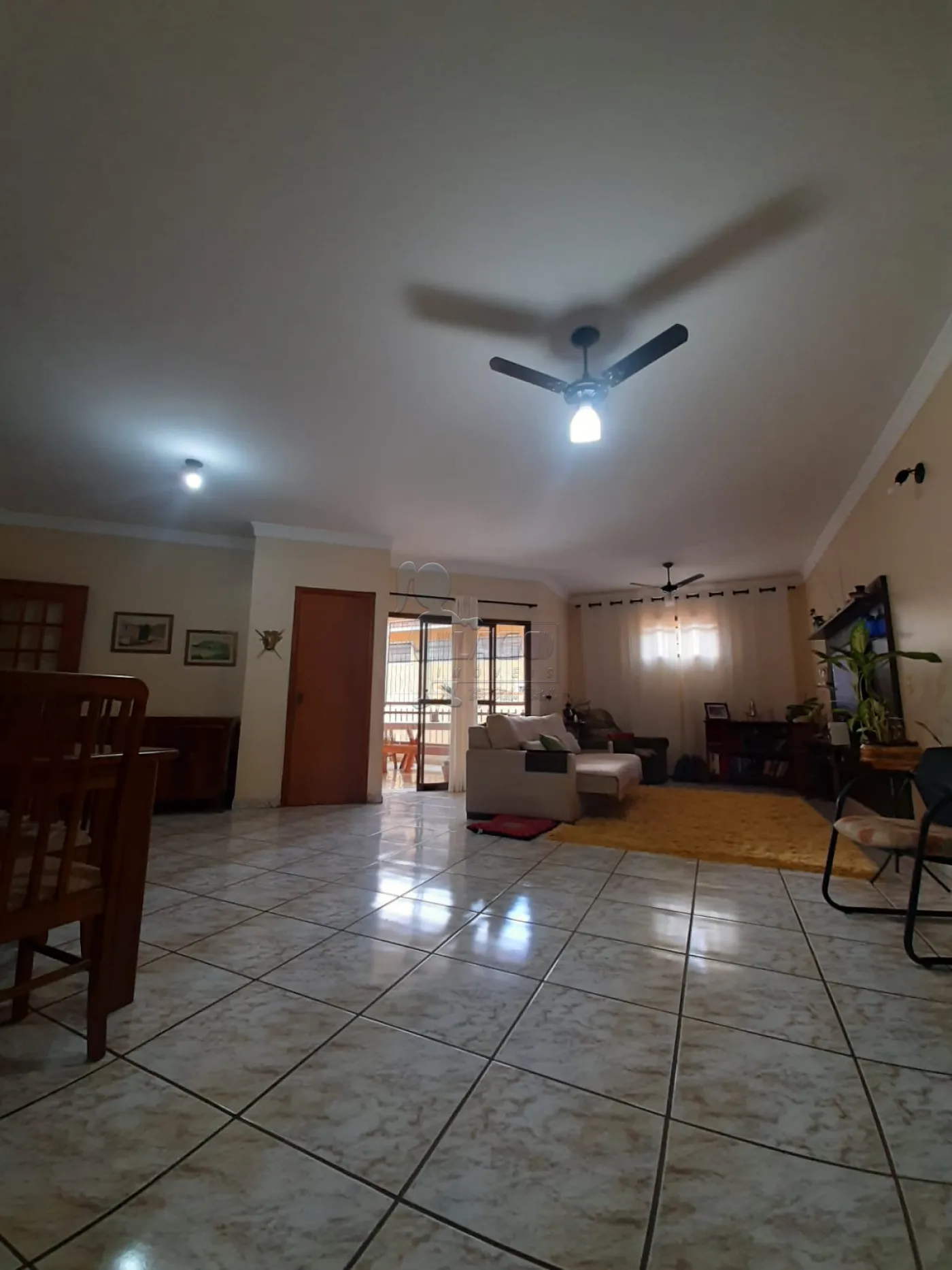 Comprar Apartamentos / Padrão em Ribeirão Preto R$ 450.000,00 - Foto 3