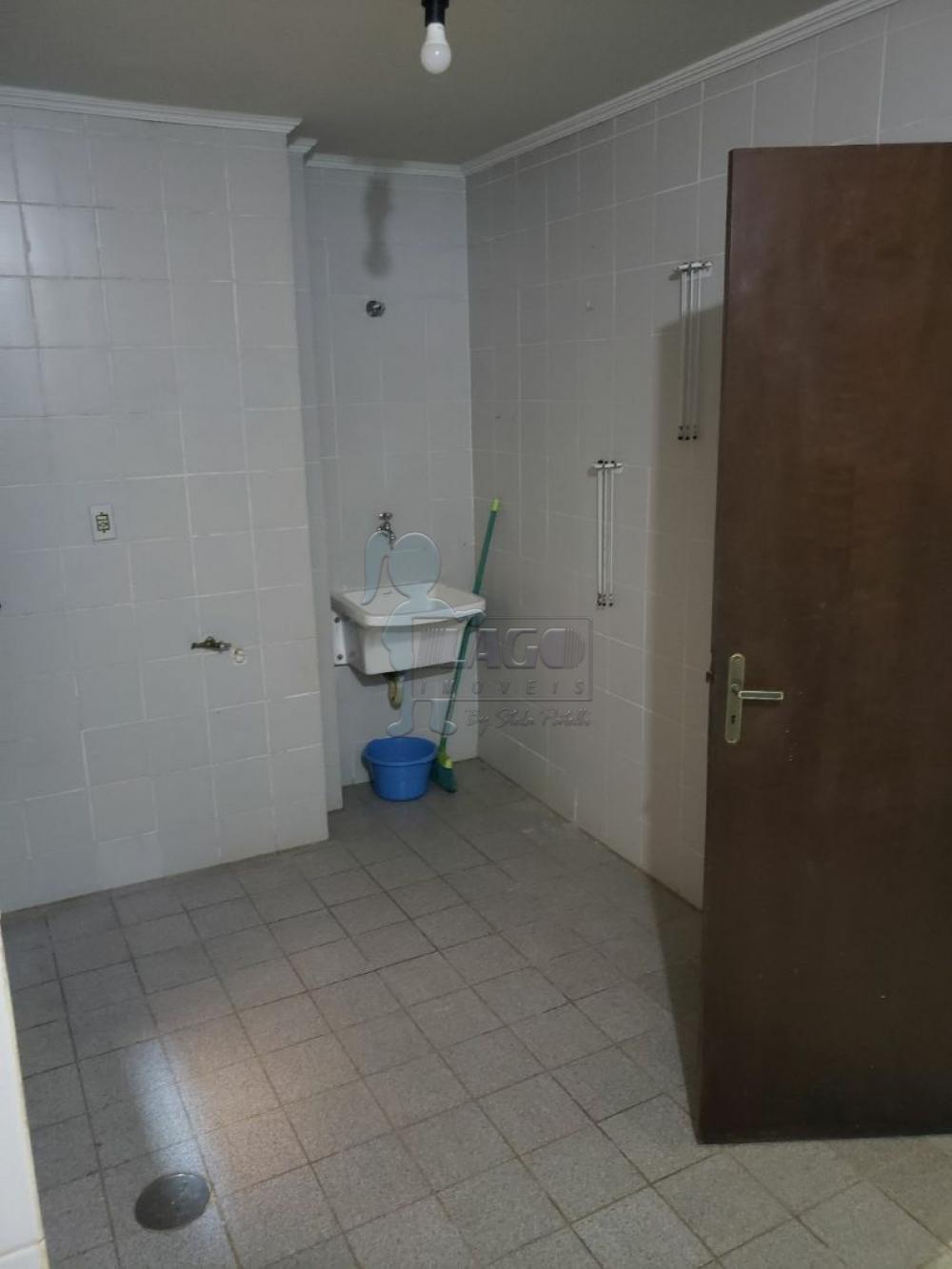 Alugar Apartamentos / Padrão em Ribeirão Preto R$ 600,00 - Foto 2