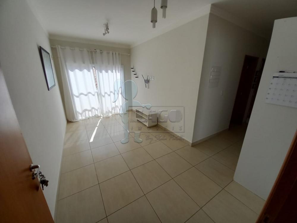 Alugar Apartamento / Padrão em Ribeirão Preto R$ 1.450,00 - Foto 1