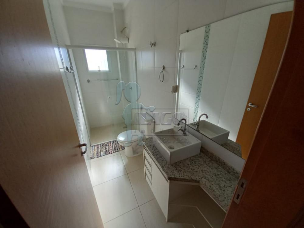 Alugar Apartamento / Padrão em Ribeirão Preto R$ 1.450,00 - Foto 12