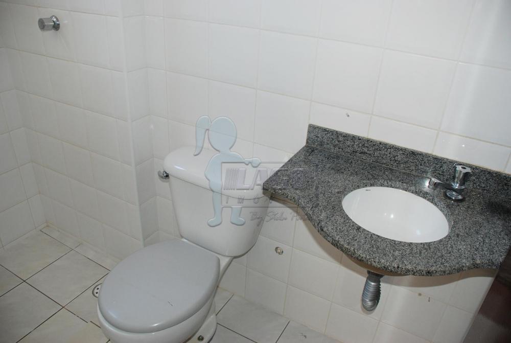 Alugar Apartamento / Padrão em Ribeirão Preto R$ 1.700,00 - Foto 8