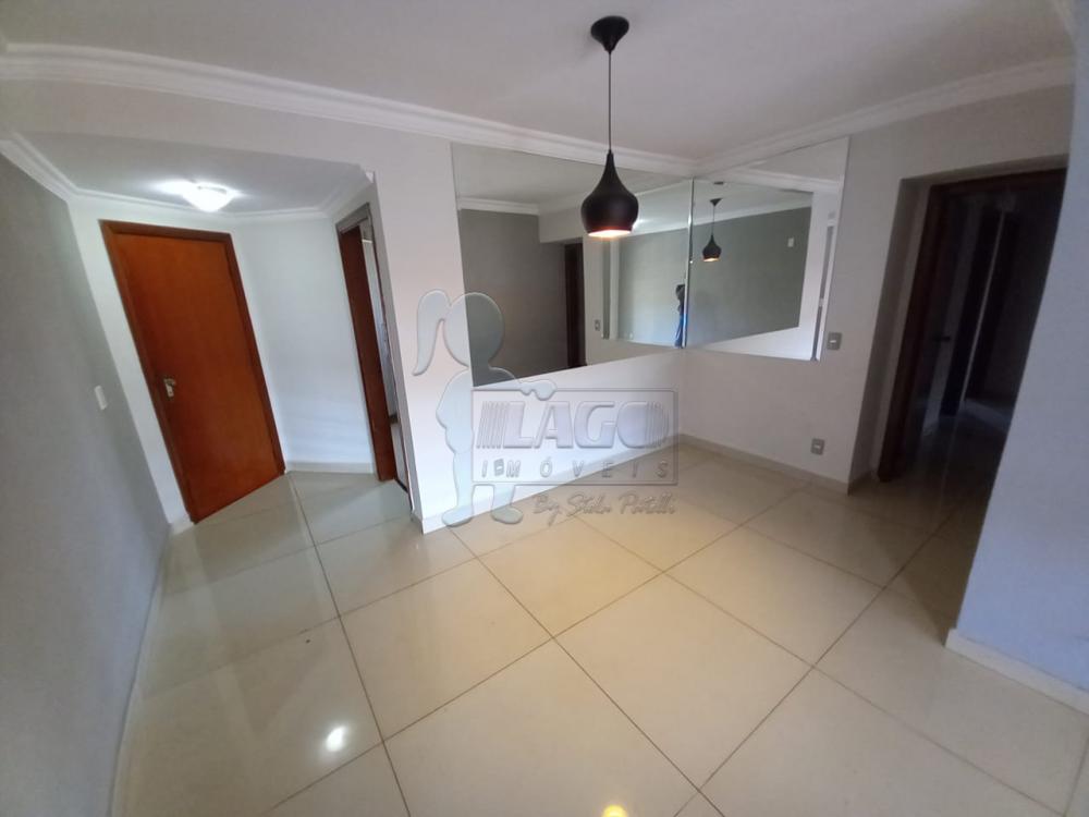 Comprar Apartamento / Padrão em Ribeirão Preto R$ 300.000,00 - Foto 2