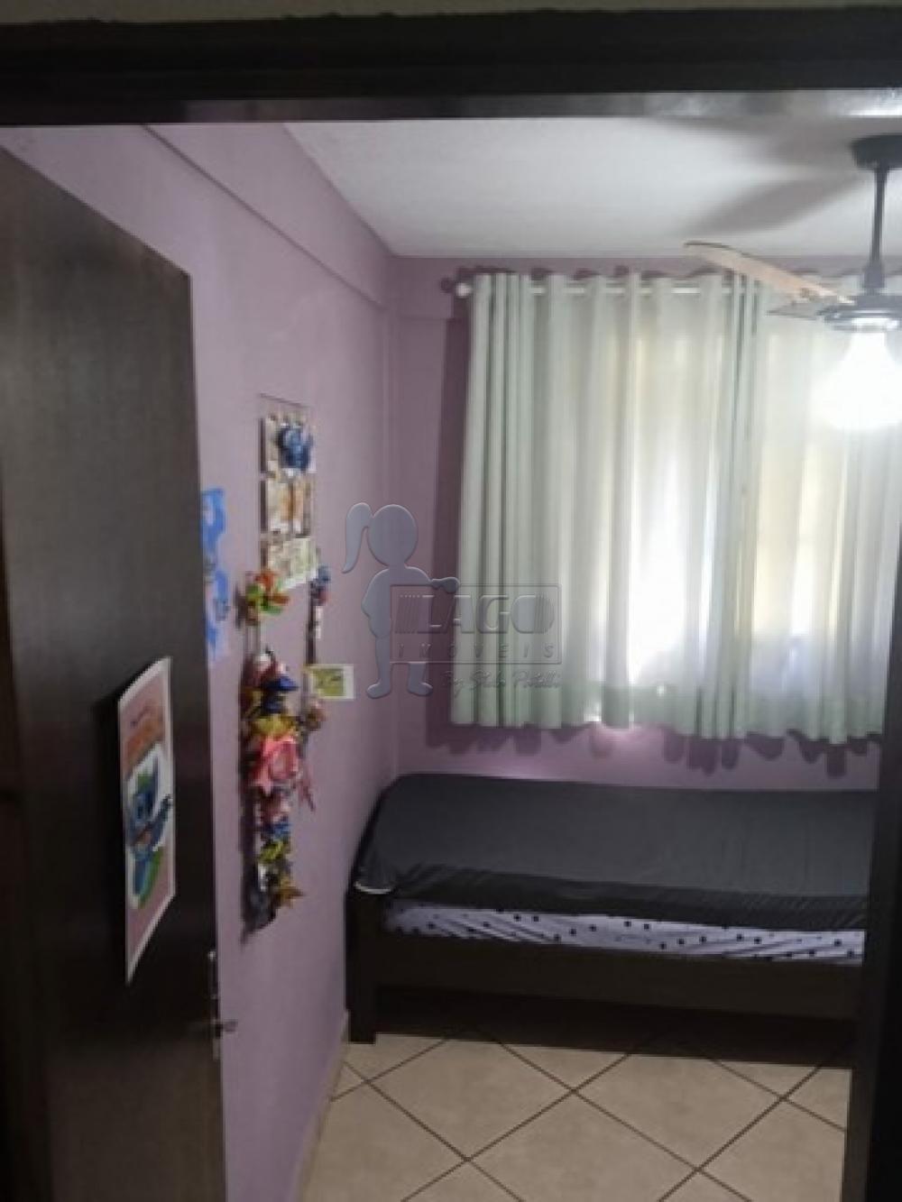 Comprar Apartamentos / Padrão em Ribeirão Preto R$ 155.000,00 - Foto 2